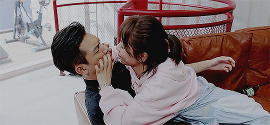  친애적, 열애적 중드 : 케미 폭발한 양쯔, 이현 + GIF 모음