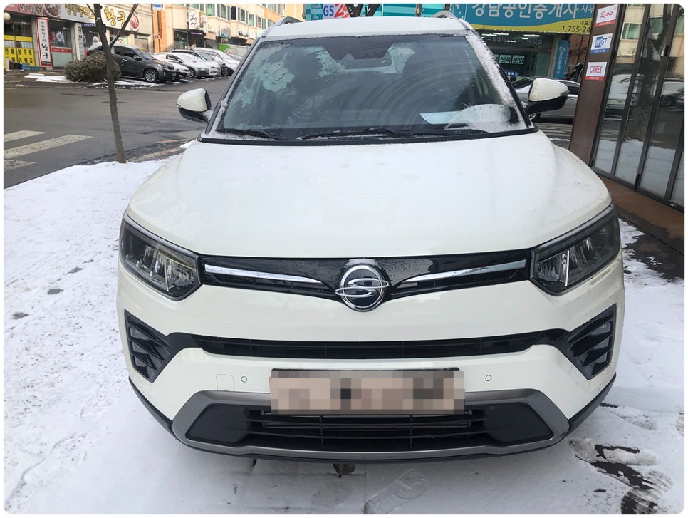 티볼리 에어 가솔린 연비 티볼리에어 1.5가솔린 화이트 12