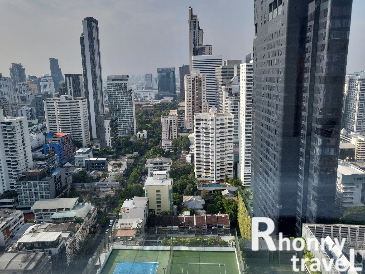 Hotel&#39;s City view