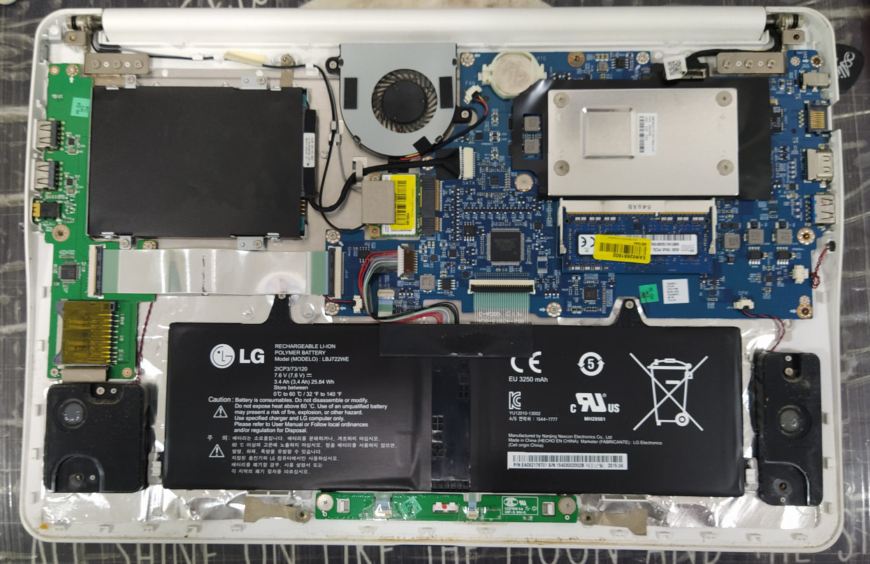 15UD340-LX3FK 분해 내부 모습 메인보드