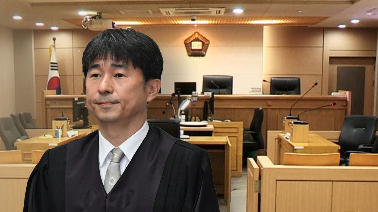 윤석열 전 대통령 구속취소한 지귀연 부장판사, 내란수괴 혐의 재판을 심리 중 민주당 '룸살롱 접대 의혹' 제기, '샤르망(구 그레이스)'는 과연 단란주점? 윤석열 전 대통령 구속취소한 지귀연 부장판사, 내란수괴 혐의 재판을 심리 중 민주당 '룸살롱 접대 의혹' 제기, '샤르망(구 그레이스)'는 과연 단란주점?