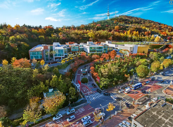 서울용산국제학교 캠퍼스 전경