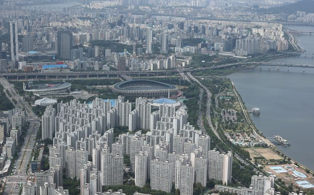  한달에 1%씩 오르는 강남 아파트값... “강남발 상승 사이클 재현 우려”