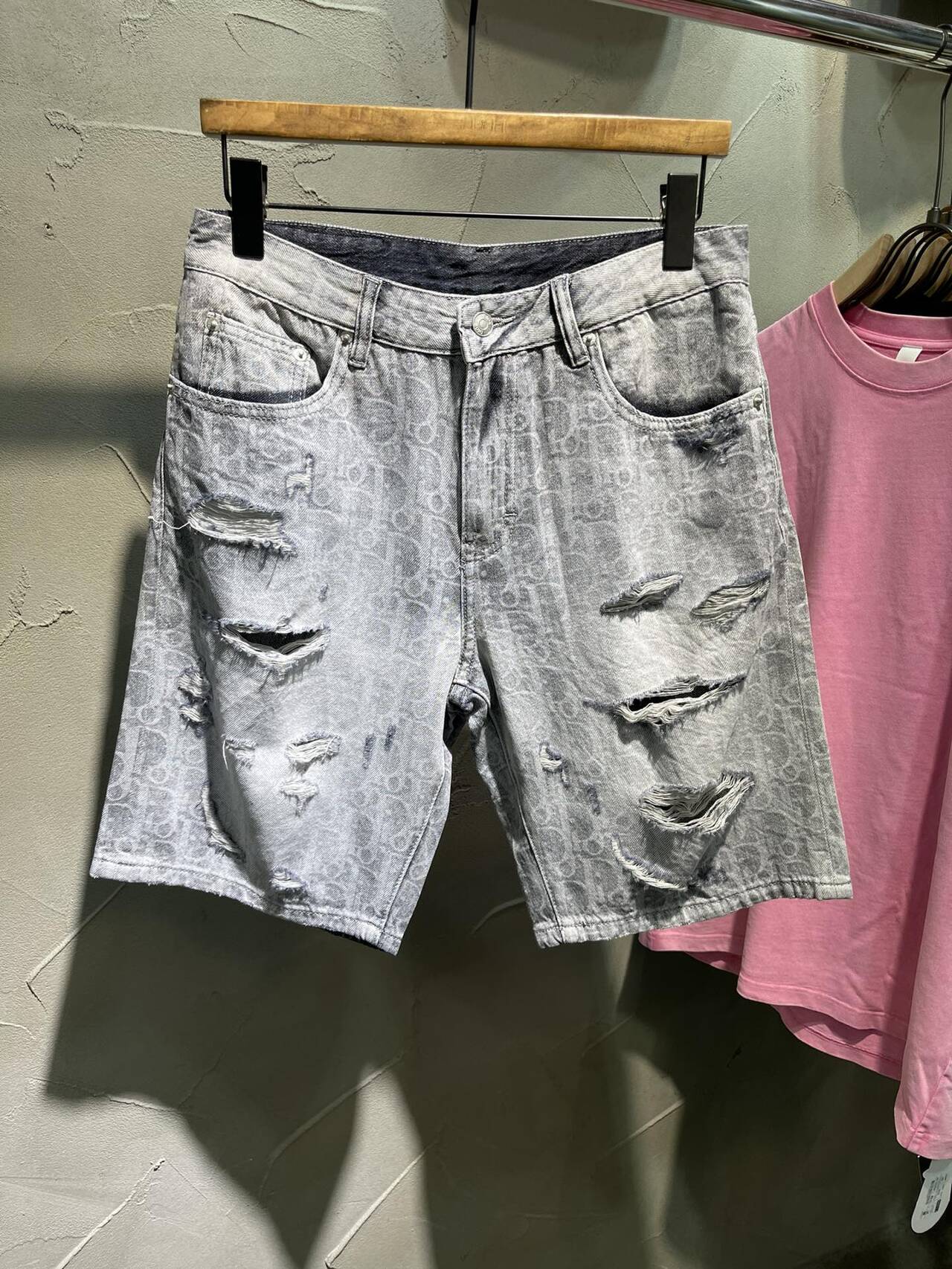  [DIOR] 디올 리미티드 오블리크 디스트로이드 데님 쇼츠 반바지