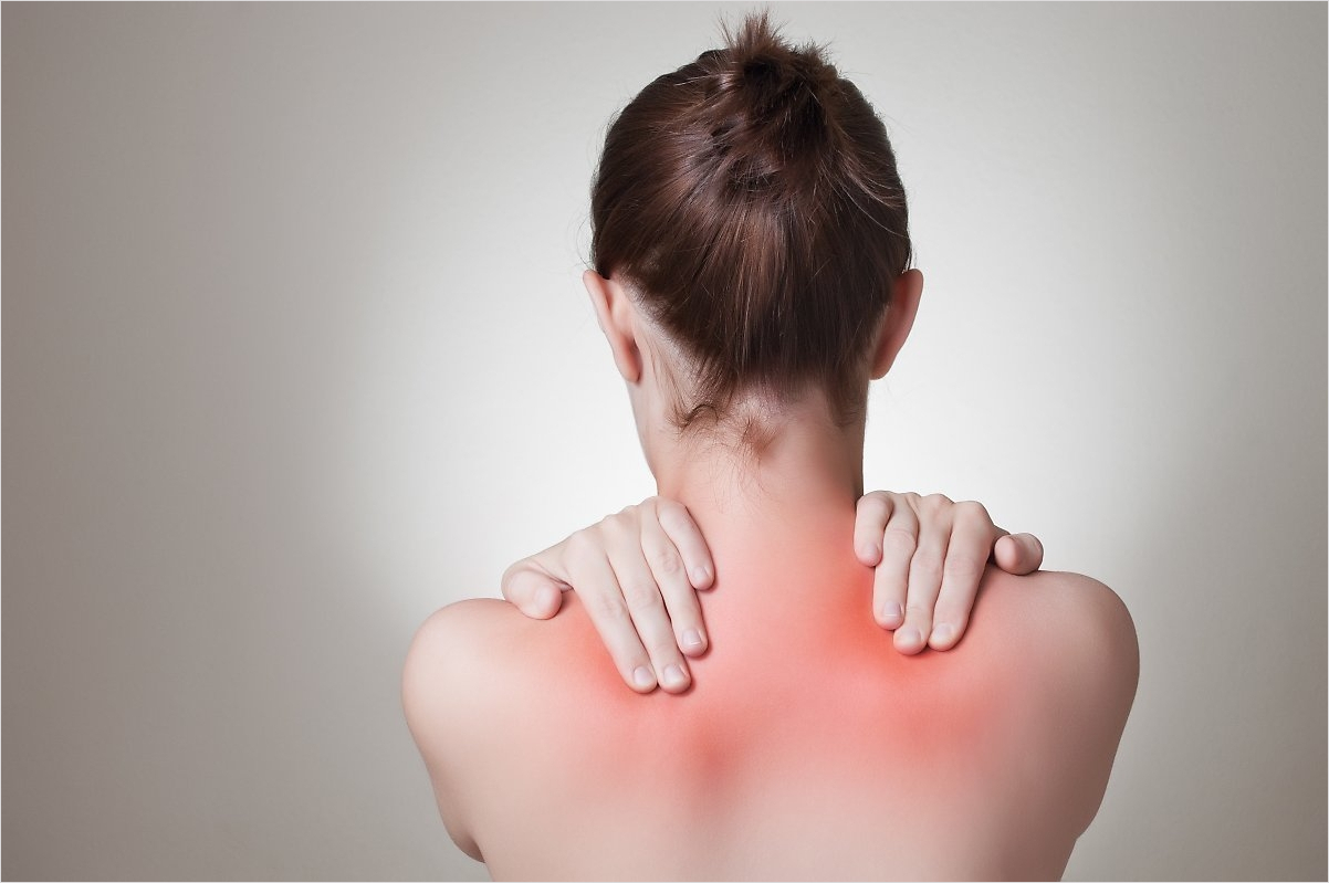 근근막통증증후군이란 근육과 근막 속에 통증을 유발하는 통증유발점이 압박받으면 심한 통증을 느낀다