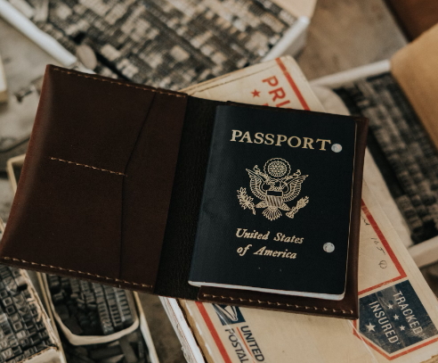 만 18세 미만 신청자의 여권 재발급 신청방법
