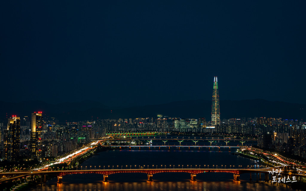 매봉산 공원 야경