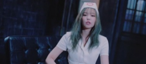  BLACKPINK Nurse Jenny's Dress Discussion? After all, delete the scene?