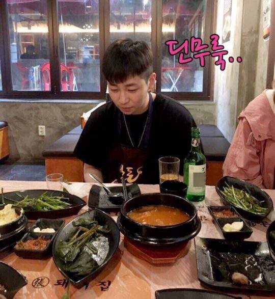 딘딘 사진
