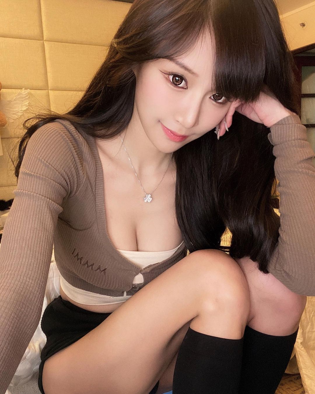  대만 트위치 유튜버 소운보보 小雲寶寶 인스타그램 셀카 사진