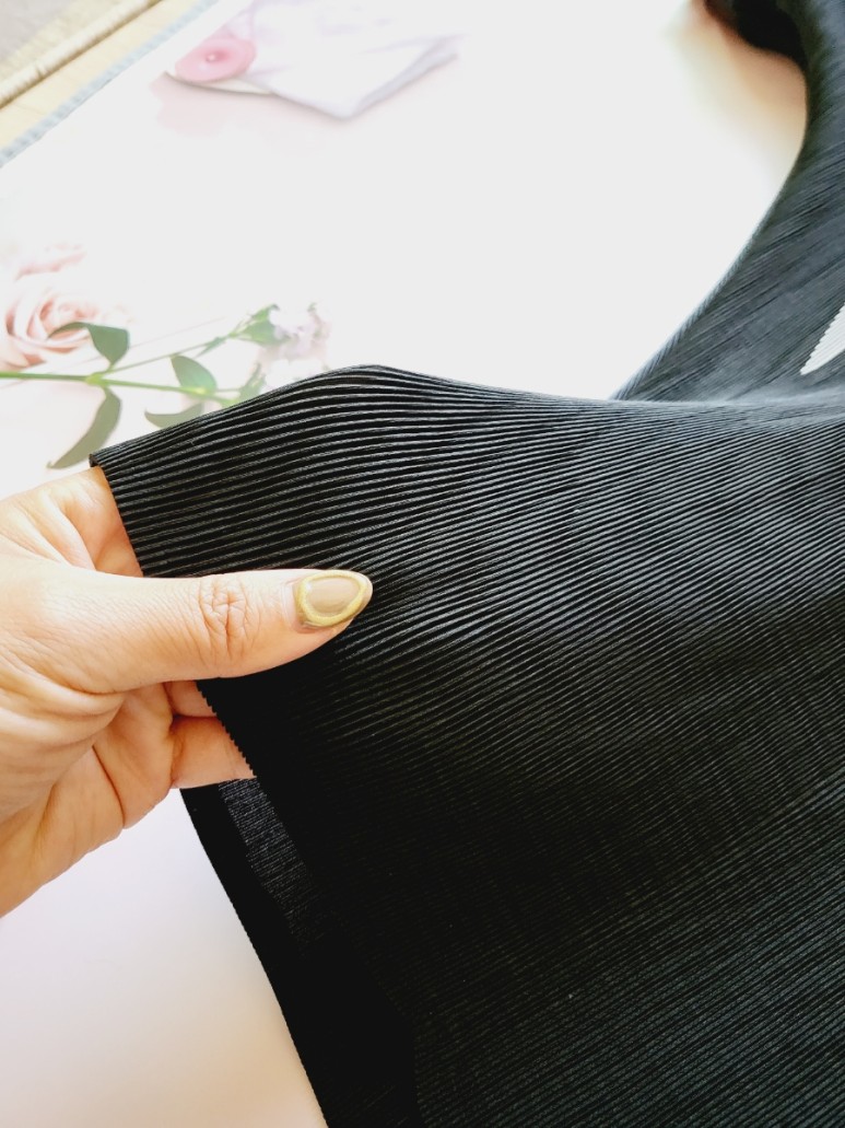 트레이닝 스타일이 살아나는 40대 여성의류 쇼핑몰 알로하 플리츠 11