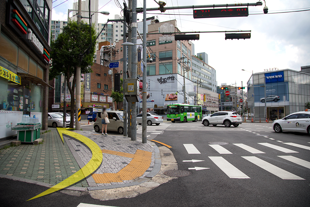 기영이 숯불두마리치킨 양천신정점 이미지