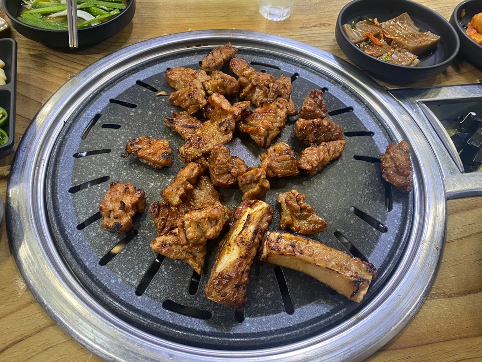 돼지갈비-사진