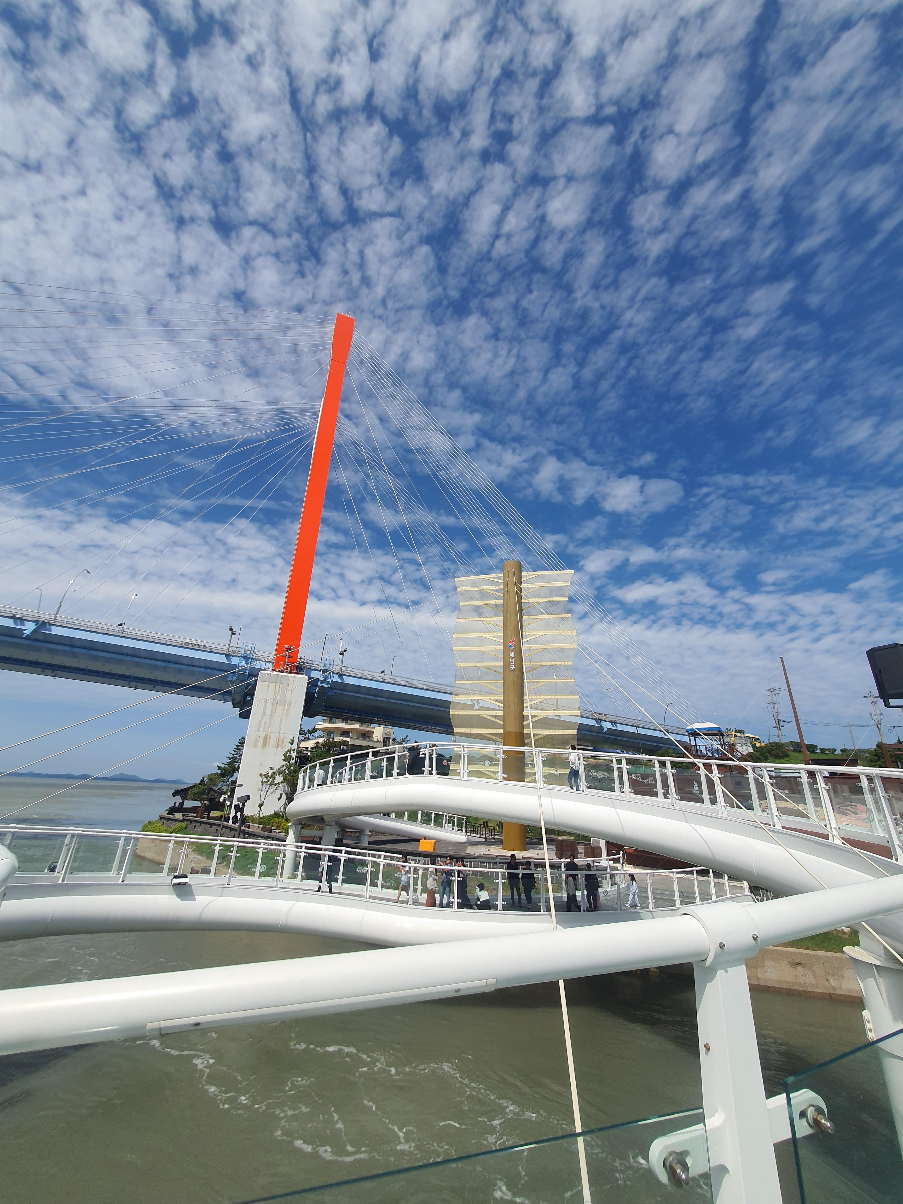 해남 우수영국민관광지 : 울둘목 스카이워크 판옥선 명량 촬영지