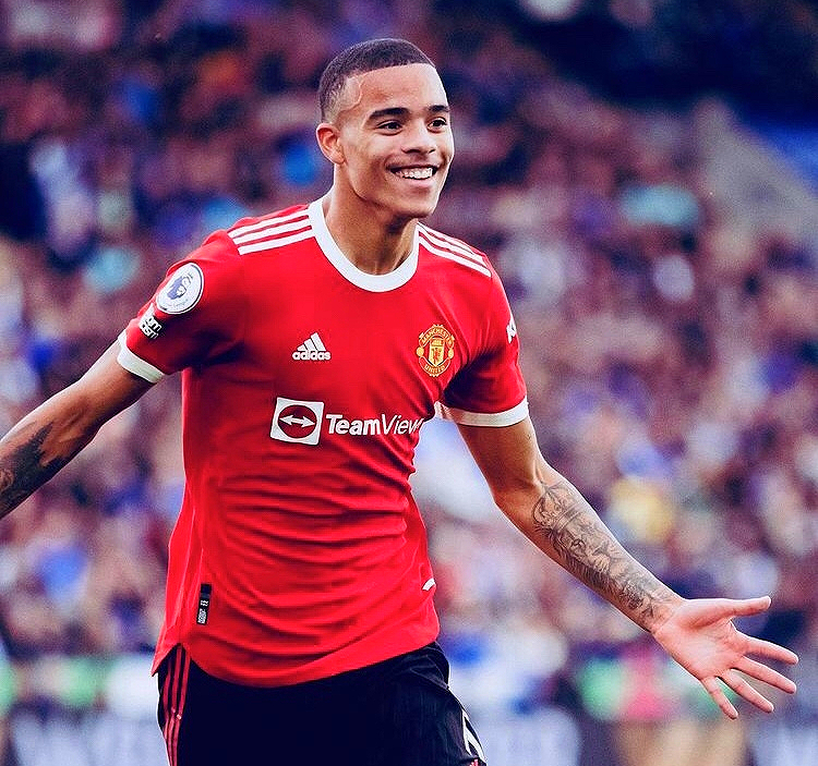 2-4로 패한 맨유 최악의 부진이 계속되는 솔샤르 경질이 대답하며 레스터에게 11