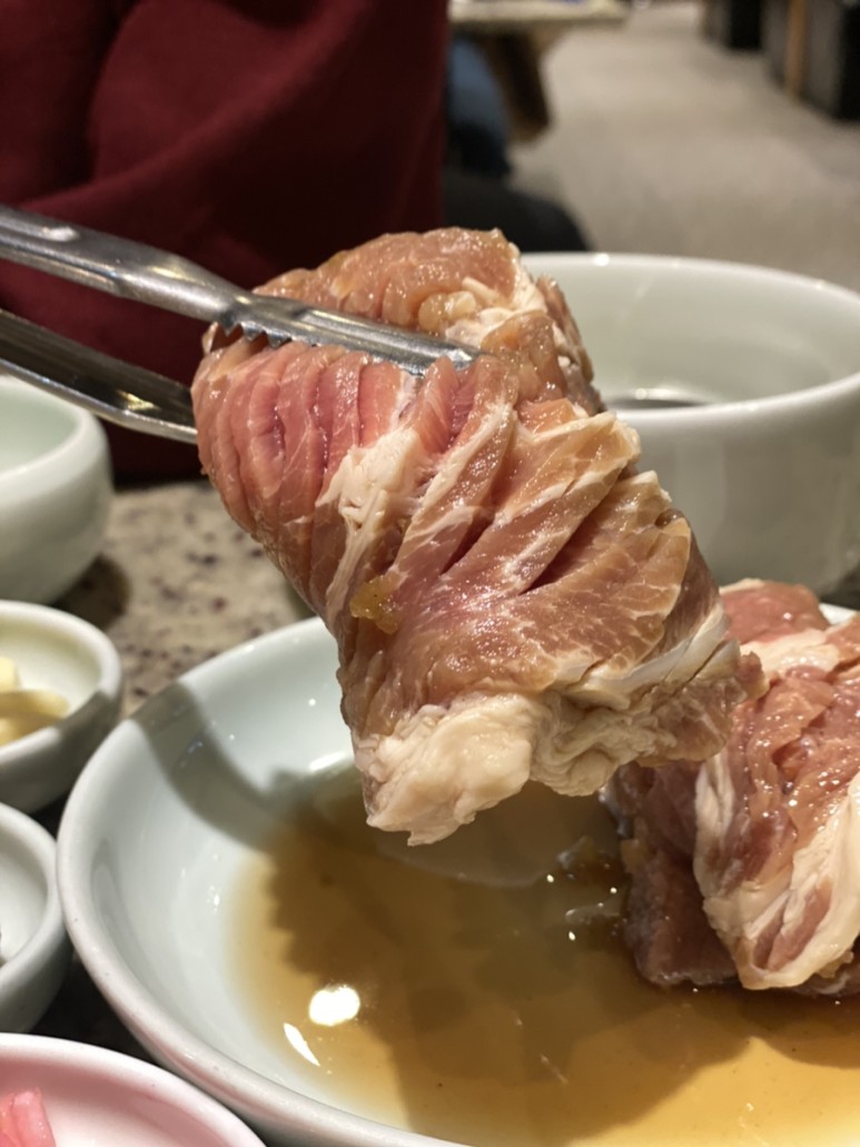 강동구청역 맛집 돼지갈비 25