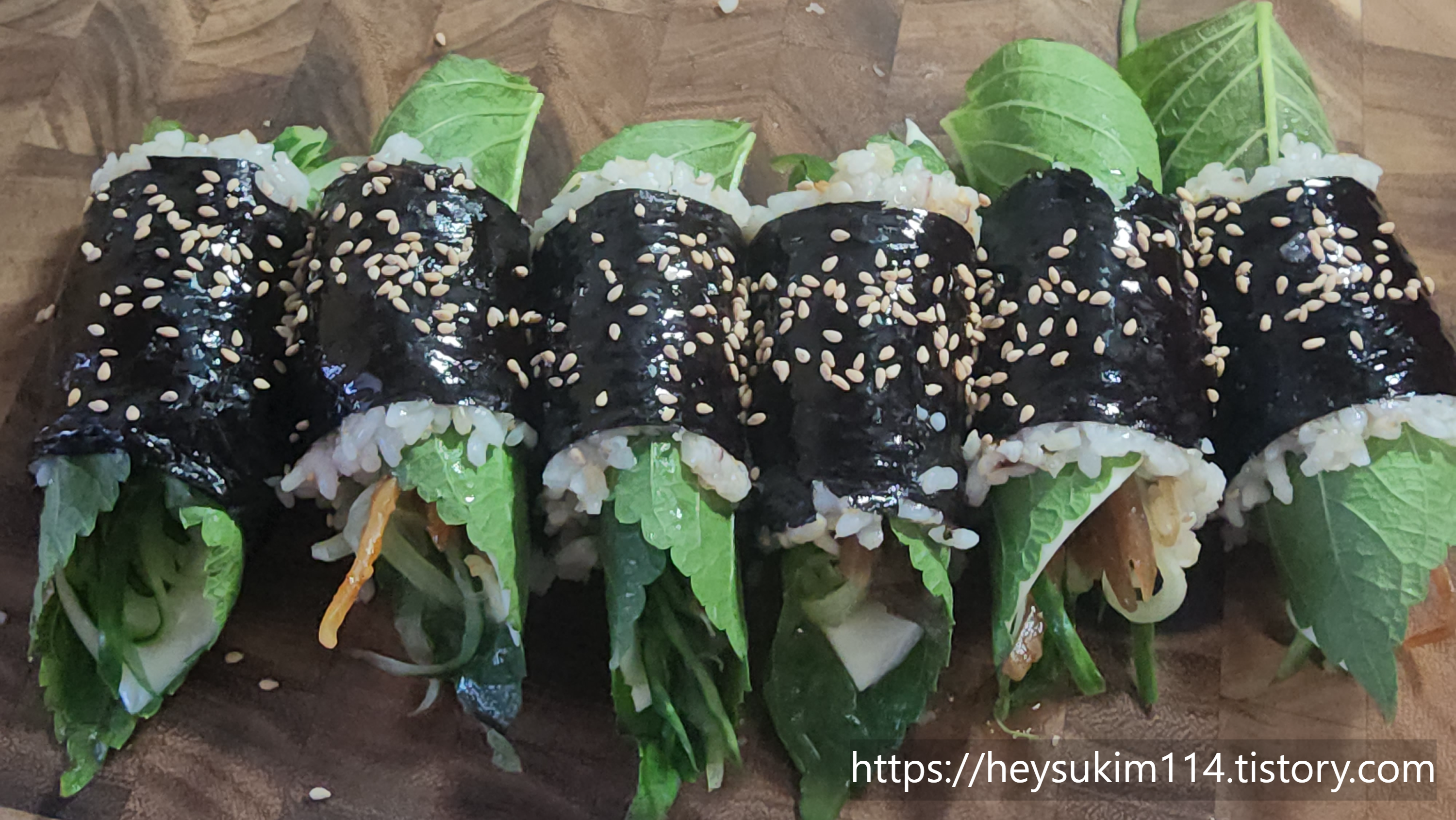 꼬다리김밥 이미지