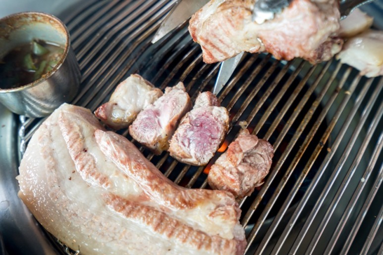 제주 송악산둘레길 맛집 돈고팡 산방산점 반할 수 밖에 없는 11