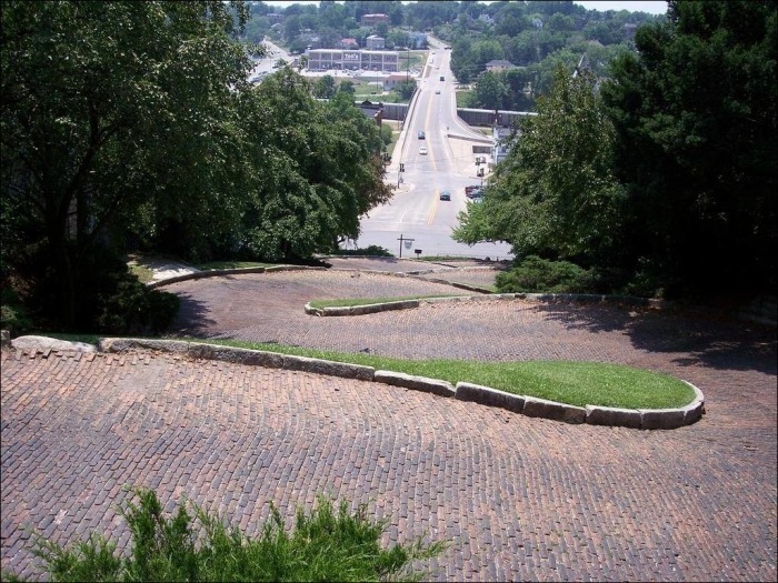 img.jpg