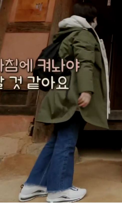 윤스테이 정유미 머리 윤스테이 정유미 옷 촬영지 속 패딩 7