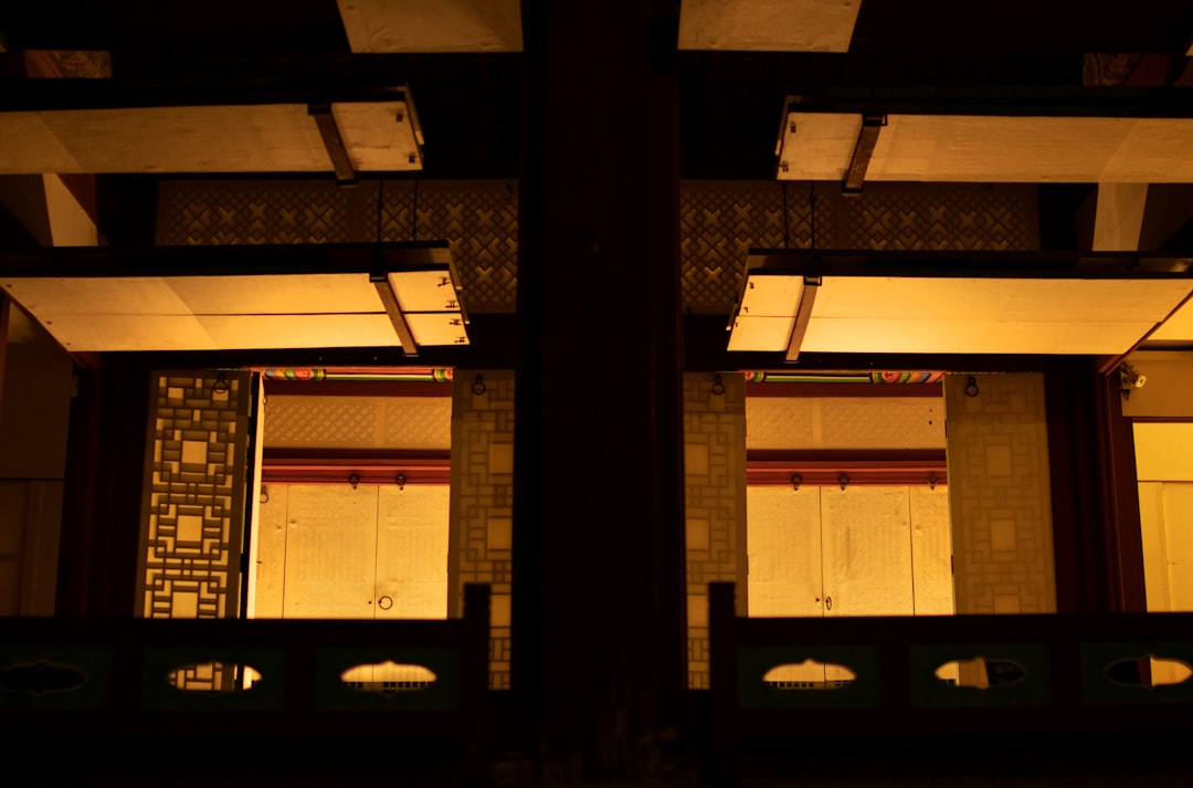 'Deoksugung'