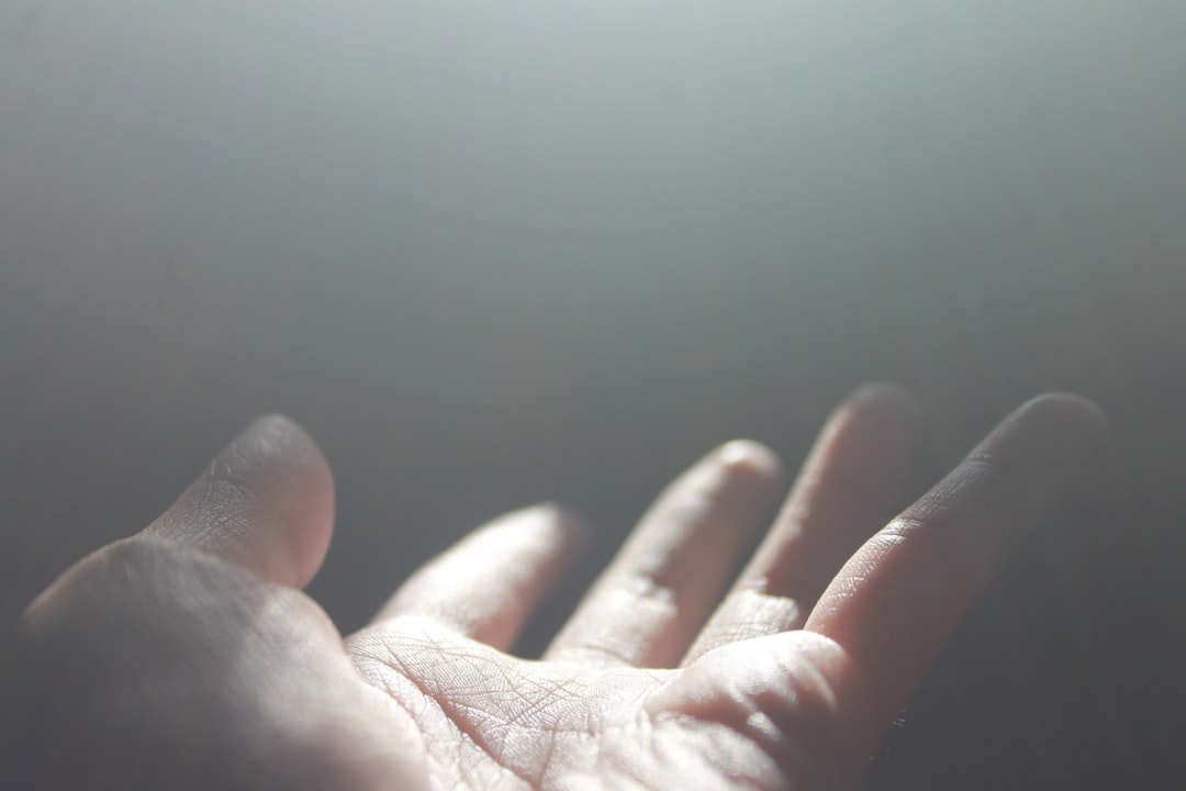 Hand