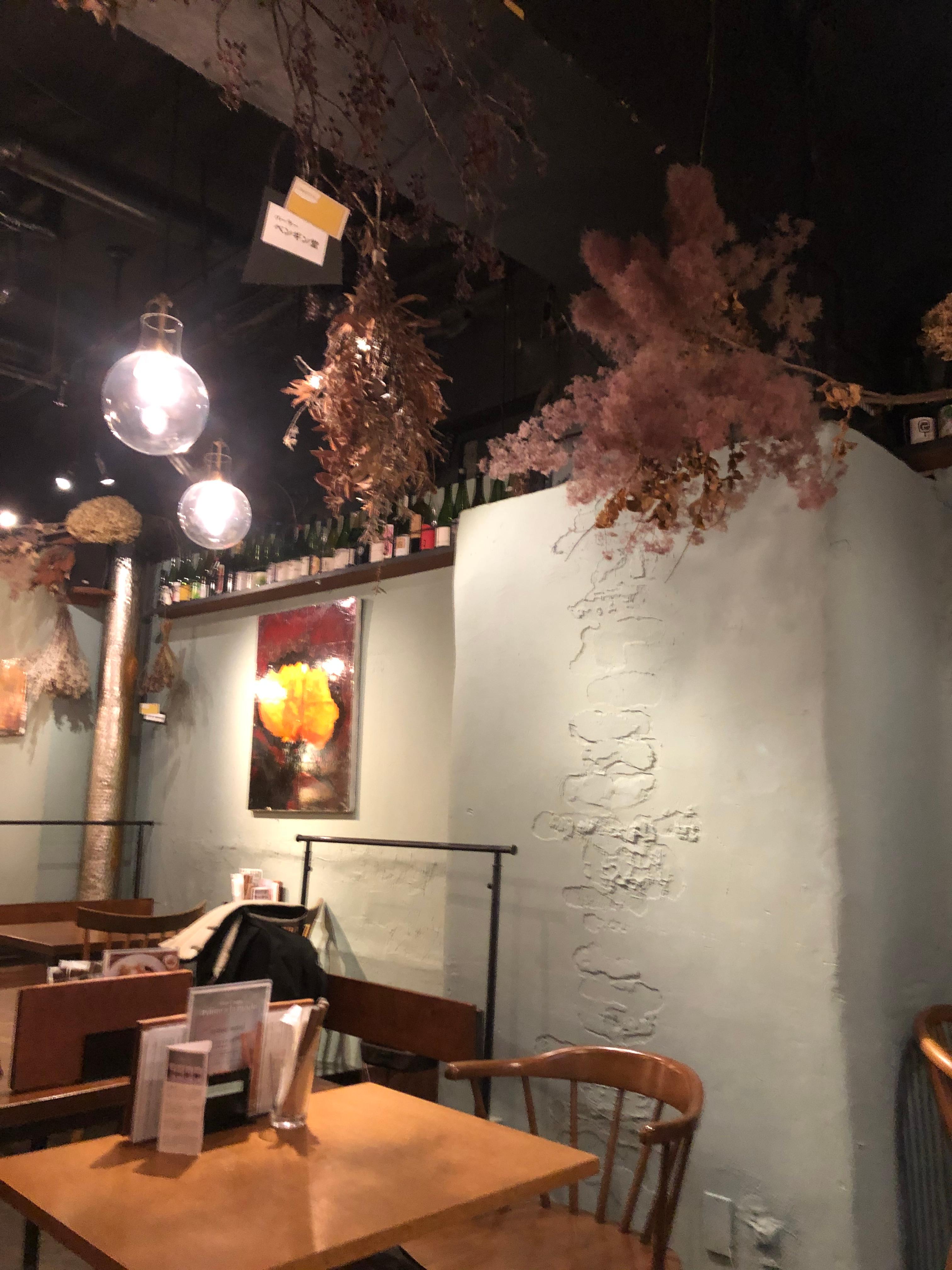 cafe&amp;bar 日晴堂 테이블