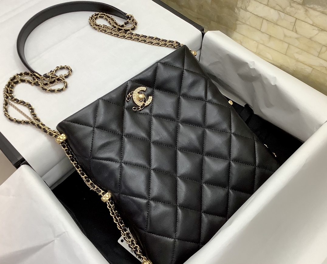  [CHANEL] 샤넬 플랩백 AS2564 B04528 94305