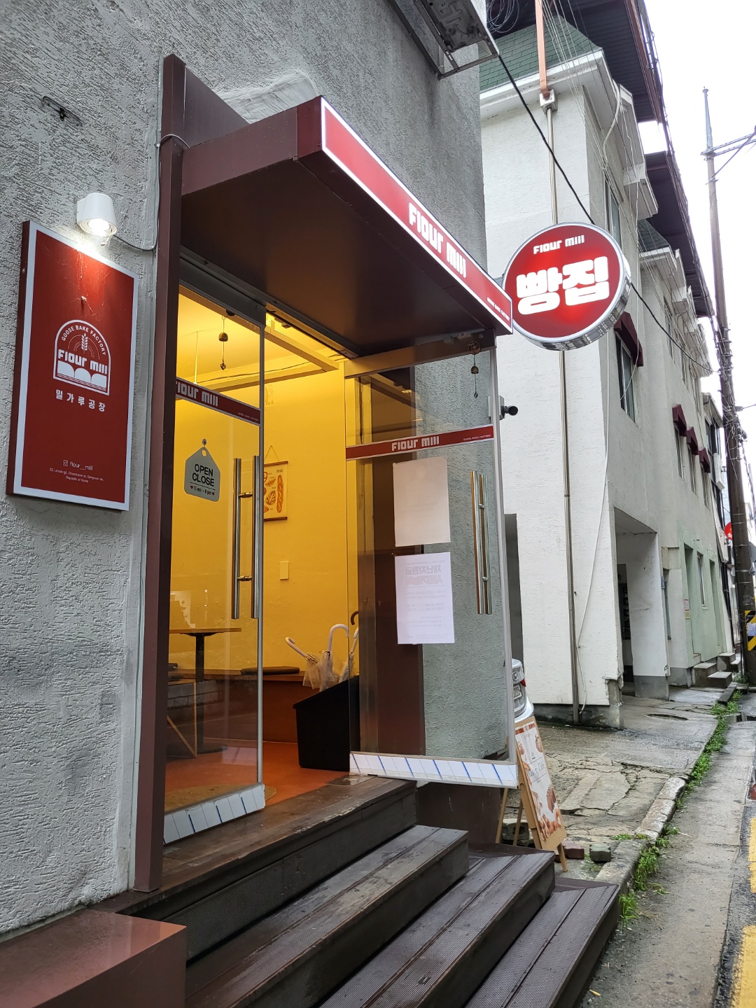  춘천 밀가루공장 빵집 방문 구입 후기 [브리오슈 브레산느, 티라미수 크로와상, 인스타 맛집, 디저트카페]