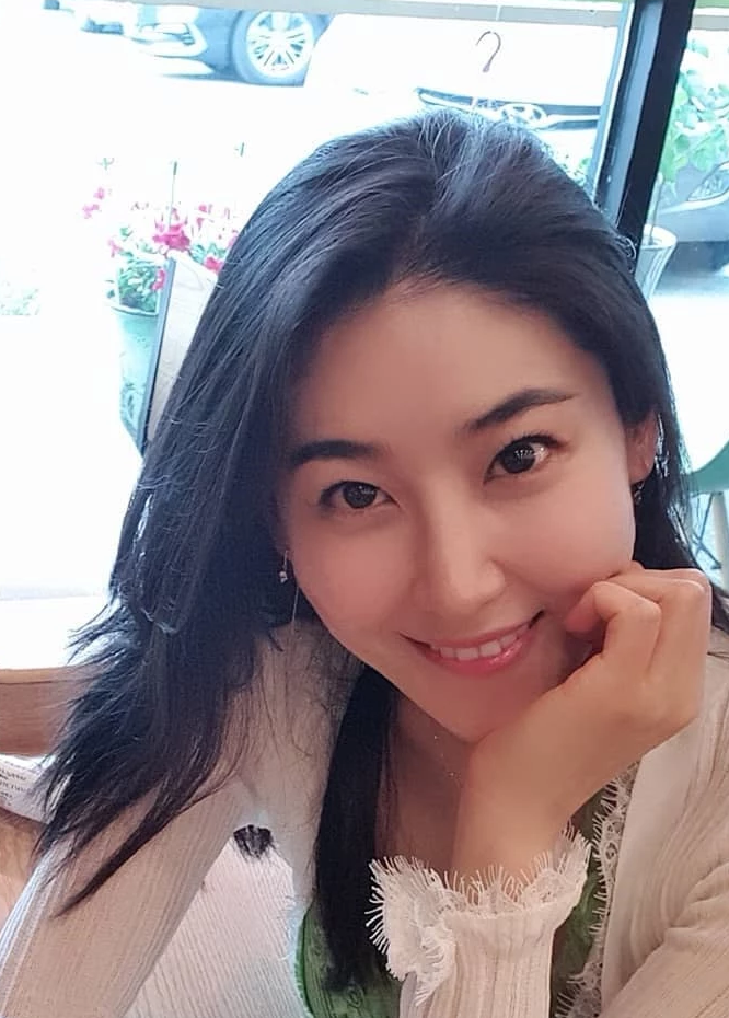  김건모의 여인 장지연