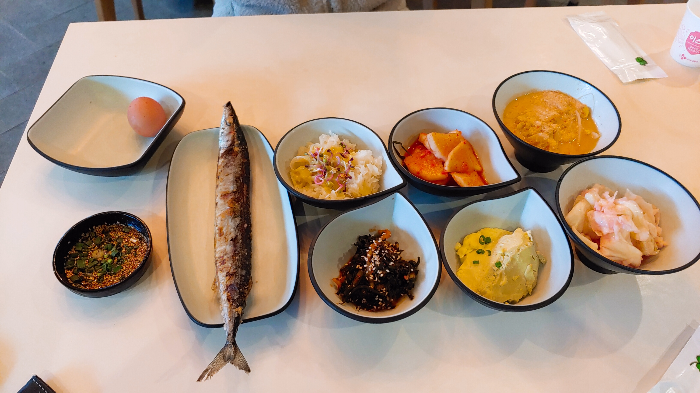 경주 맷돌순두부 반찬 사진