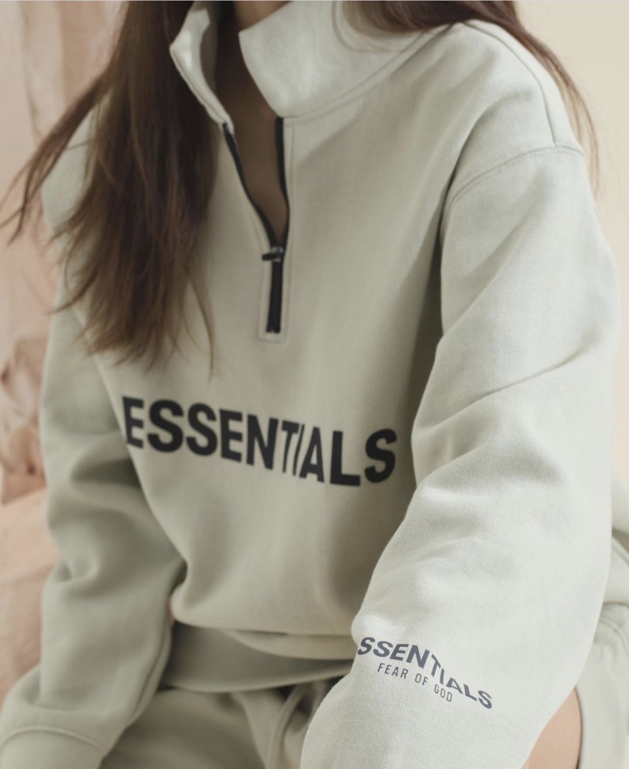  [FEAR OF GOD] 피어오브갓 에센셜 로고 하프 집업 풀오버 아노락 자켓 (6 COLOR)
