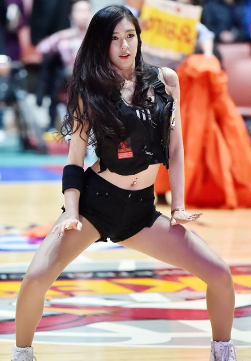  김연정 치어리더 된 계기와 성형전 사진