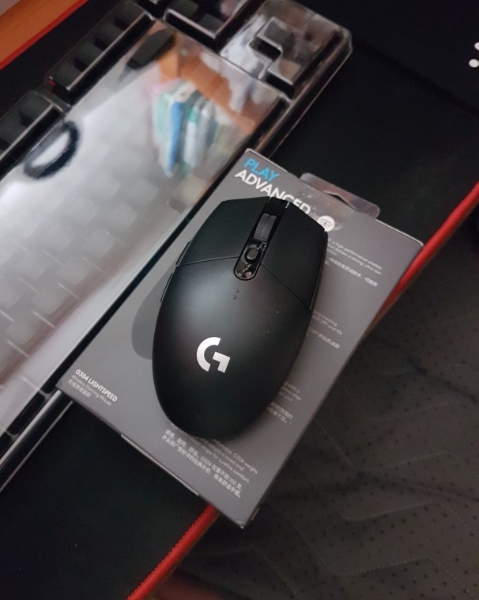  가벼운 게이밍 마우스 로지텍 G304 무선마우스 더블클릭 AS 서비스센터 PC방마우스