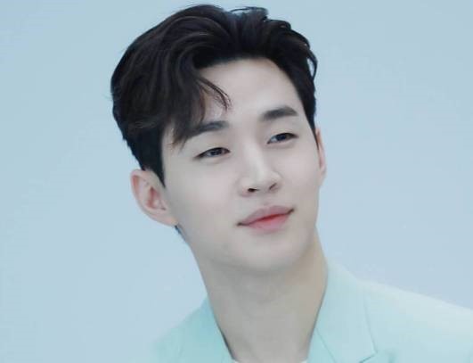  헨리 프로필