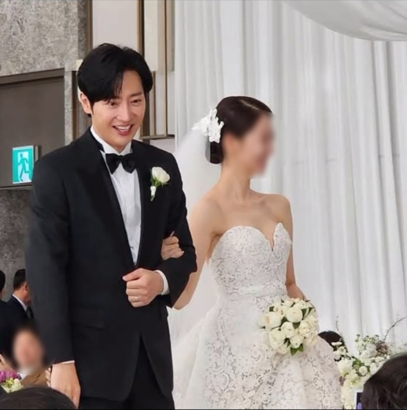  이상엽 결혼식, 신부 드레스 가격은?