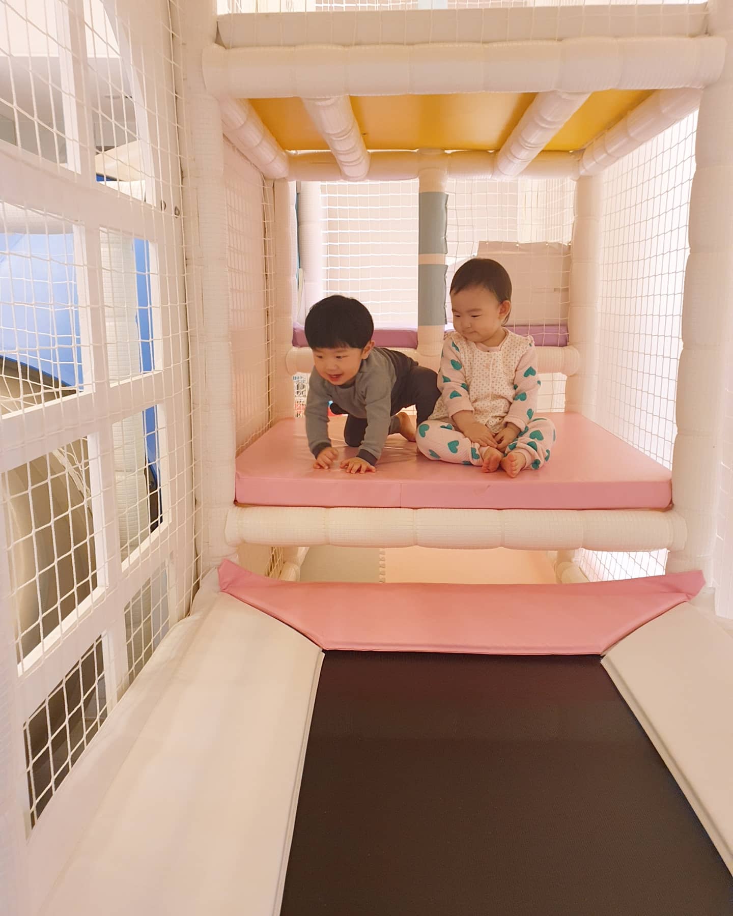  [1박2일국내가족여행] 아이들과 함께한 가평 킹덤 키즈풀빌라 펜션 (302호 겨울왕국)