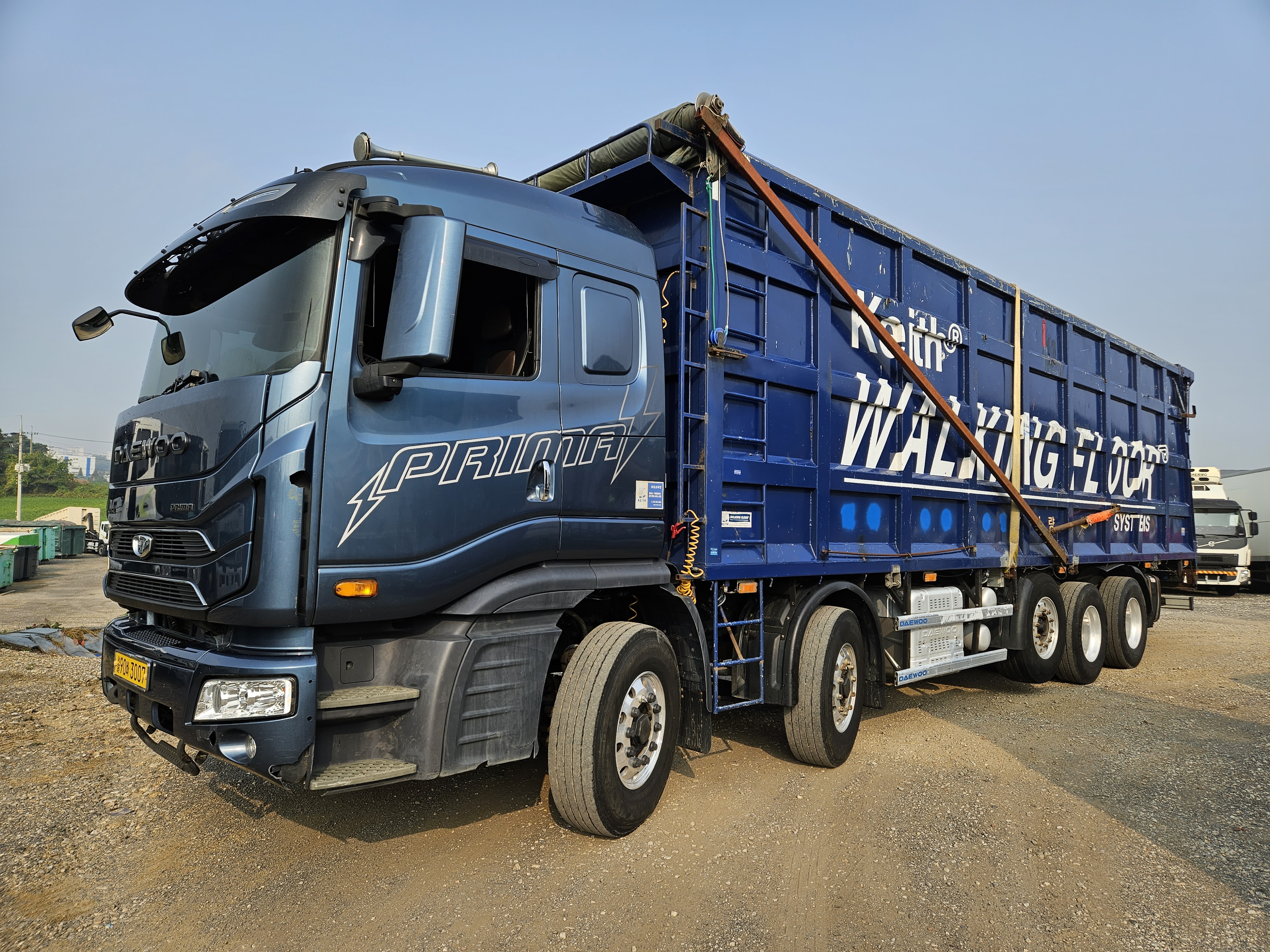  프리마워킹카 중고워킹카 2021년식 31만키로유로특장워킹카 자동덮개장착특트럭www.specialtruck.co.kr 워킹카