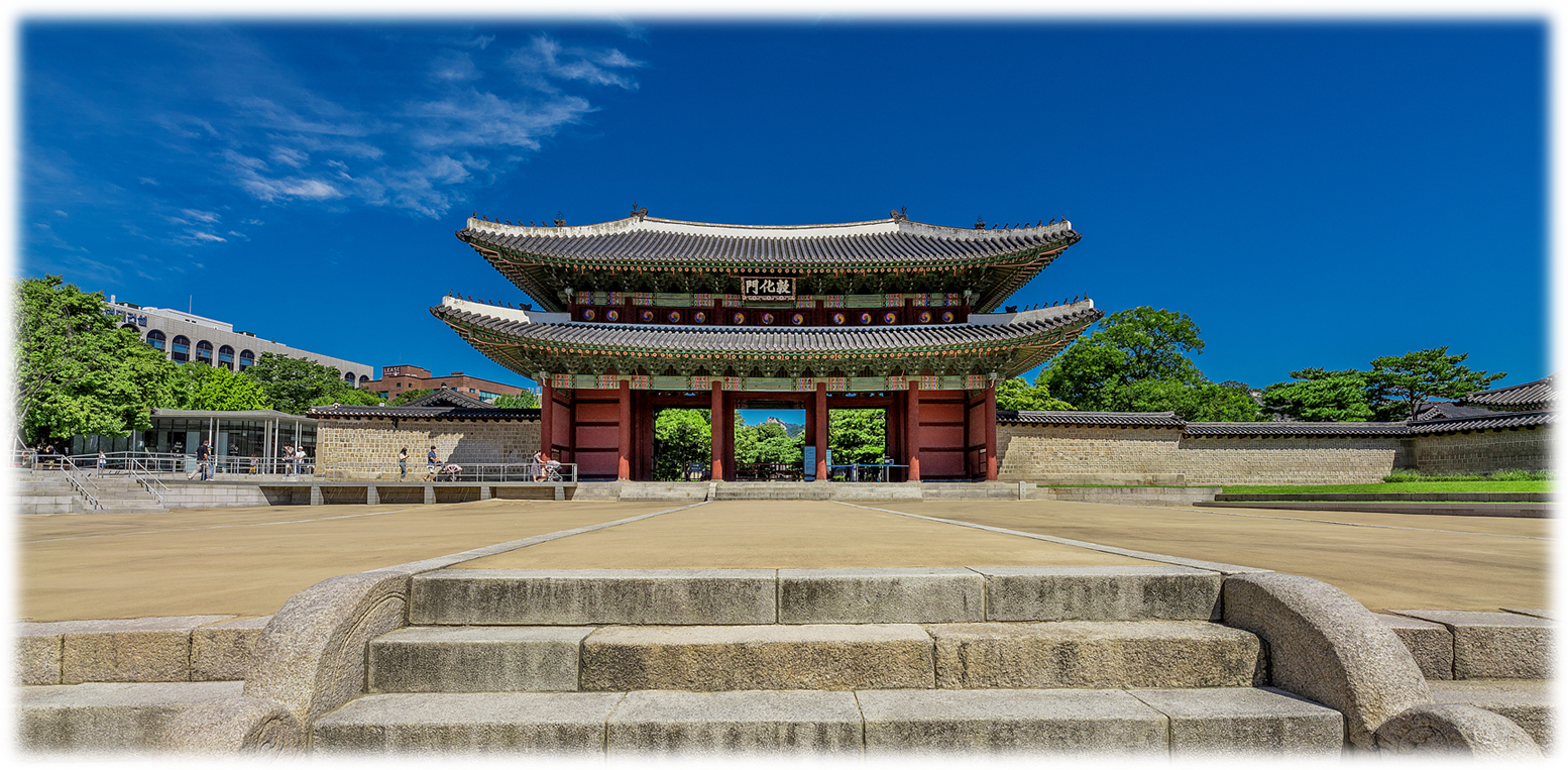 창덕궁의 고요한 아침