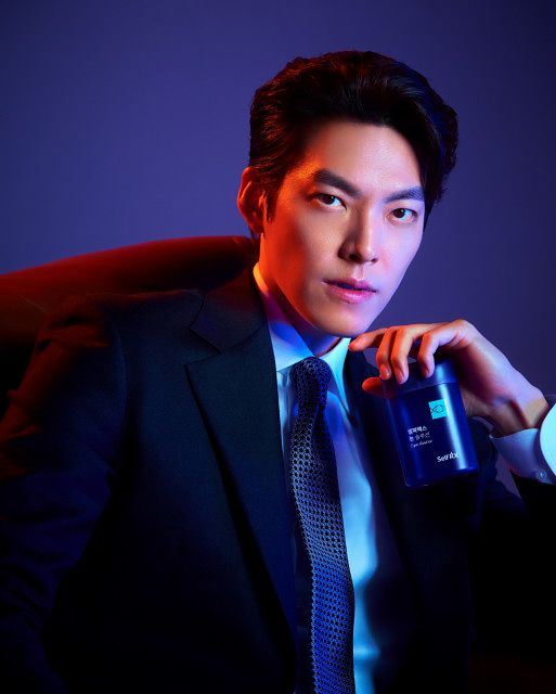 김우빈 나이 투병 활동재개 (+인스타 학력)