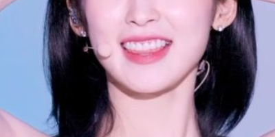  우윳 빛깔 오마이걸 아린 뒤태 / 타미진스 뮤즈가 된 트와이스 나연 가을 화보 / 밀착 원피스 있지 유나 몸매 라인
