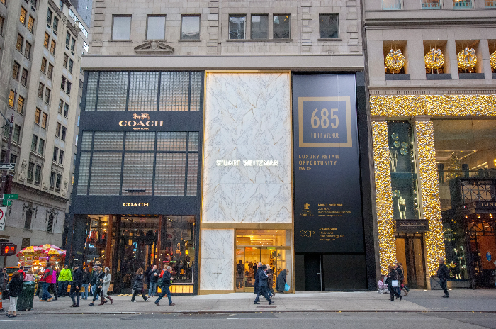 코치 Coach, 685 5th Ave