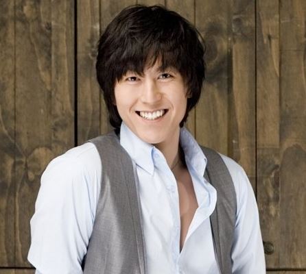  배우 류수영 가족관계 및 박하선 러브스토리