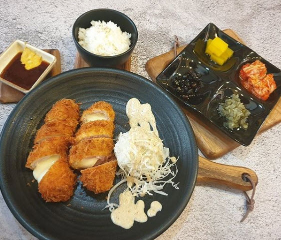  백종원의 골목식당 중곡동 시장 앞 골목 치즈롤까스 돈까스집