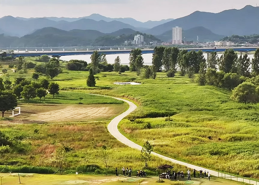 대산면파크골프장 (대산드림파크골프장) 경남 창원시 의창구 대산면 북부리 196-2