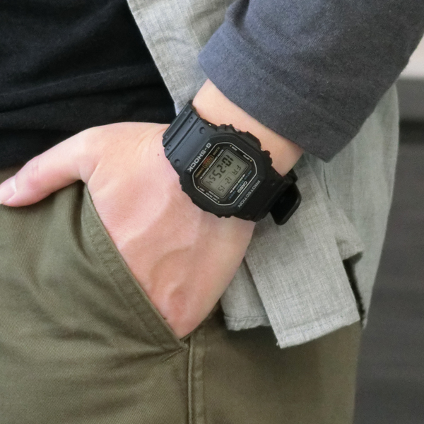 지샥] DW5600E 후기/가격/장단점