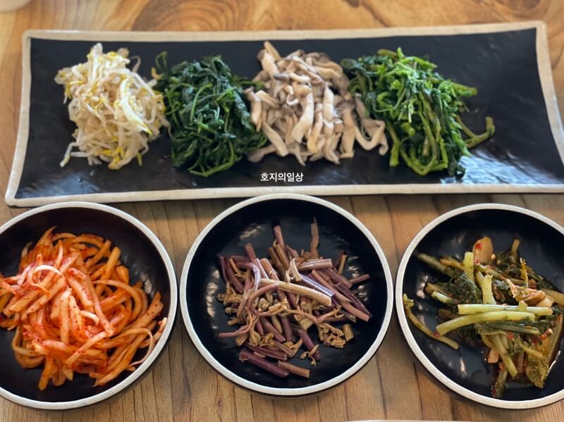 홍천 보리밥 정식 맛집 큰골쉼터 식당 - 7종류 나물