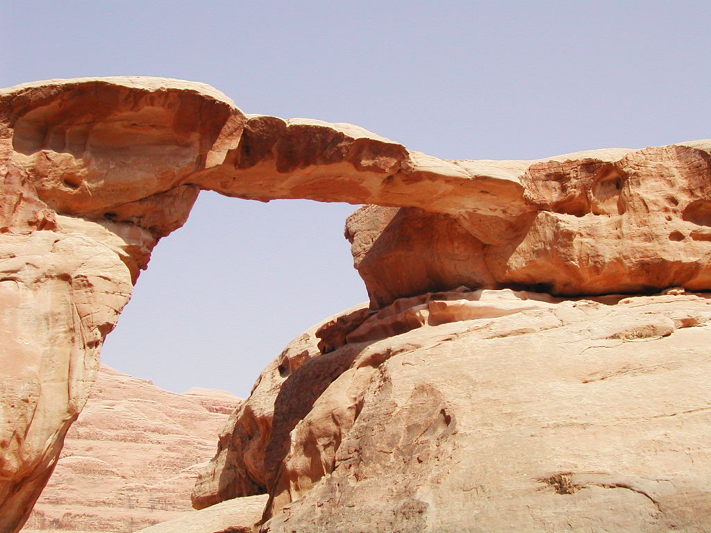 요르단-와디럼사막투어-멋진돌다리