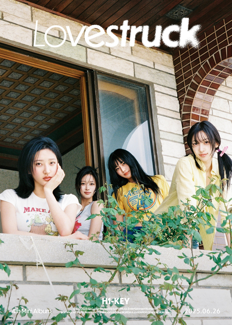 위 이미지를 보고 무슨 계절이 떠오르시나요? | 인스티즈