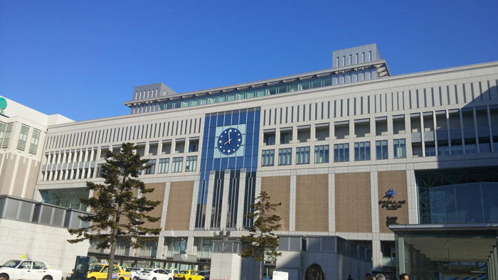 JR-삿포로역-역사-건물의-모습